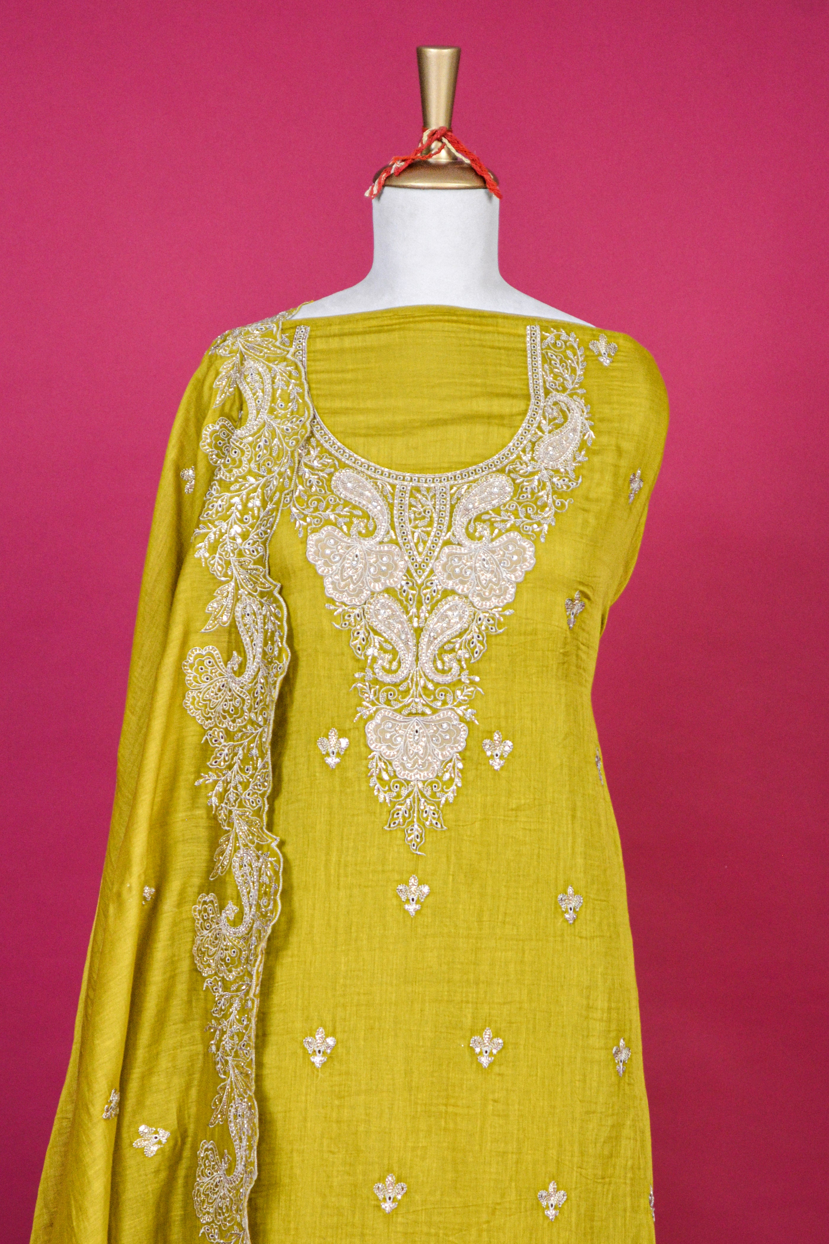 Citrus Green Mul Chanderi Cutwork Embroidered Suit with Scalloped Dupatta – 3 piece