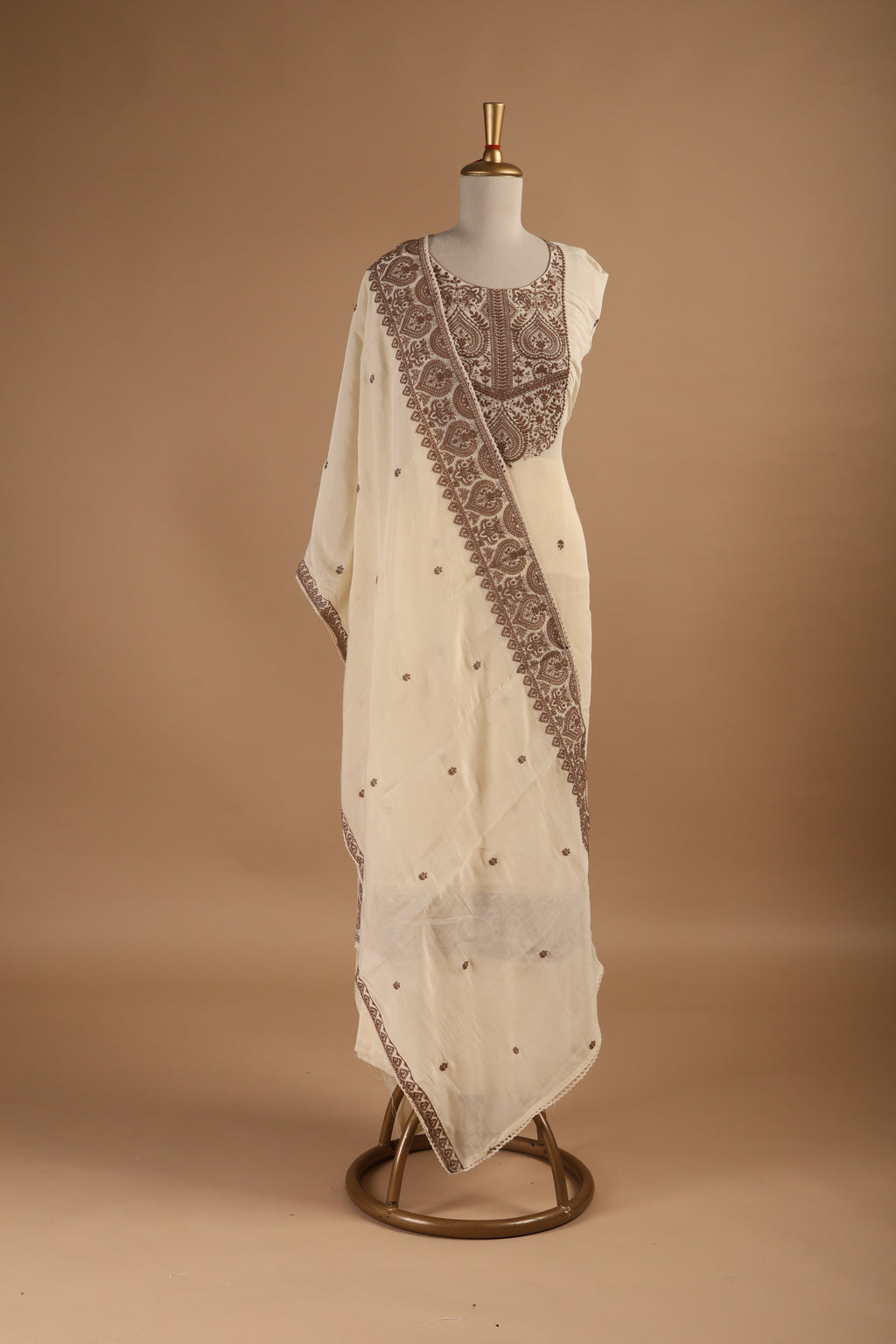 Mul Chanderi Suit with Intricate Embroidery & Lace Detailed Dupatta
