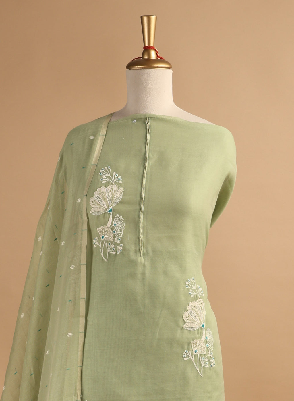Light Green Chanderi Suit with Jamdani Weave & Embroidered Detailing
