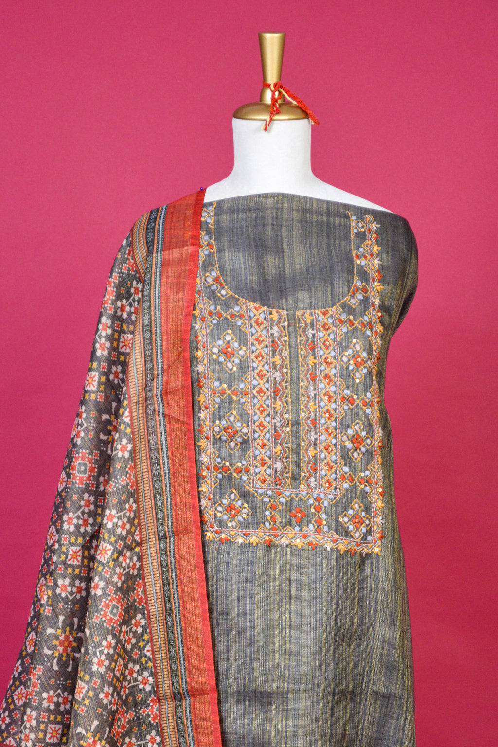 Charcoal Grey and Rust Linen Jamdani Kurta Dupatta Set – 3 piece