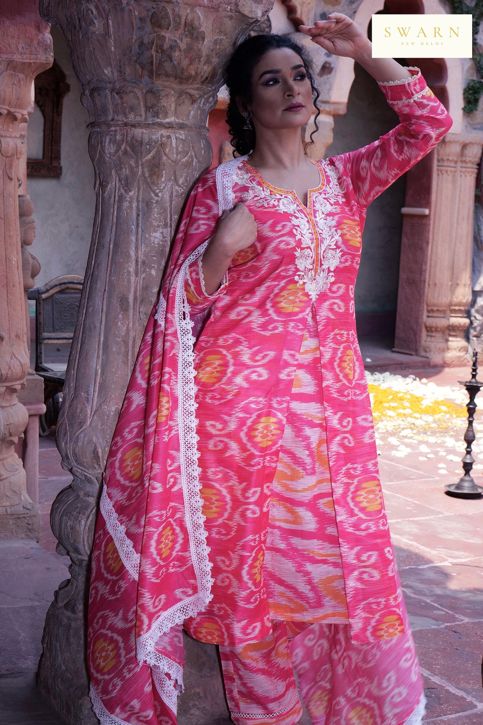 Chanderi Digital Printed Kurta Dupatta Set with Resham Embroidered Neckline – 3 piece