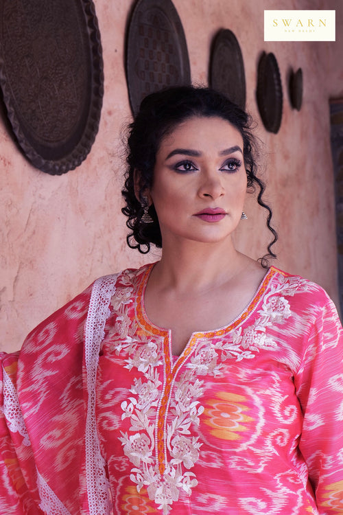 Chanderi Digital Printed Kurta Dupatta Set with Resham Embroidered Neckline – 3 piece