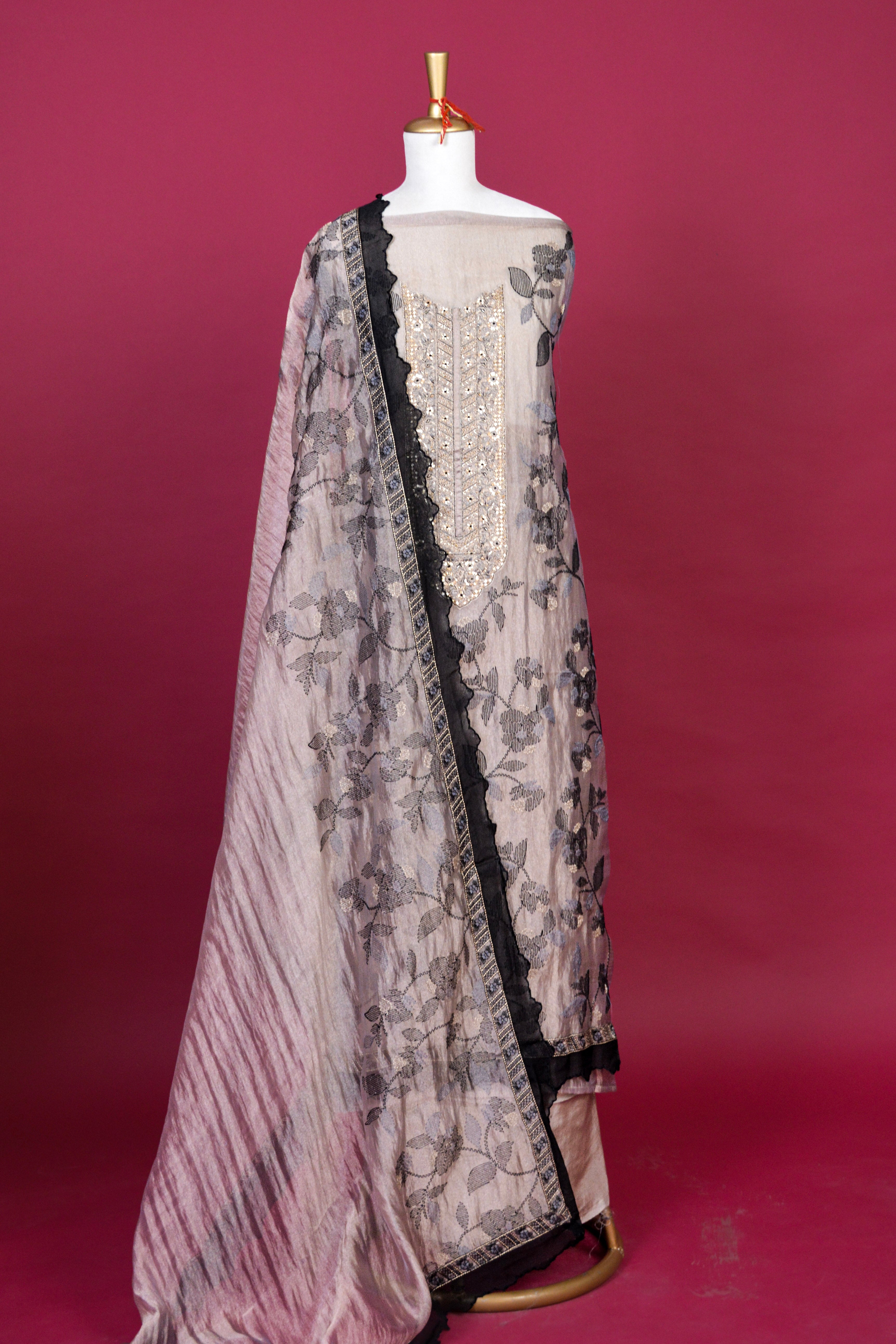 Ash Grey Organza Tissue Thread Embroidered Kurta Dupatta Set – 3 piece