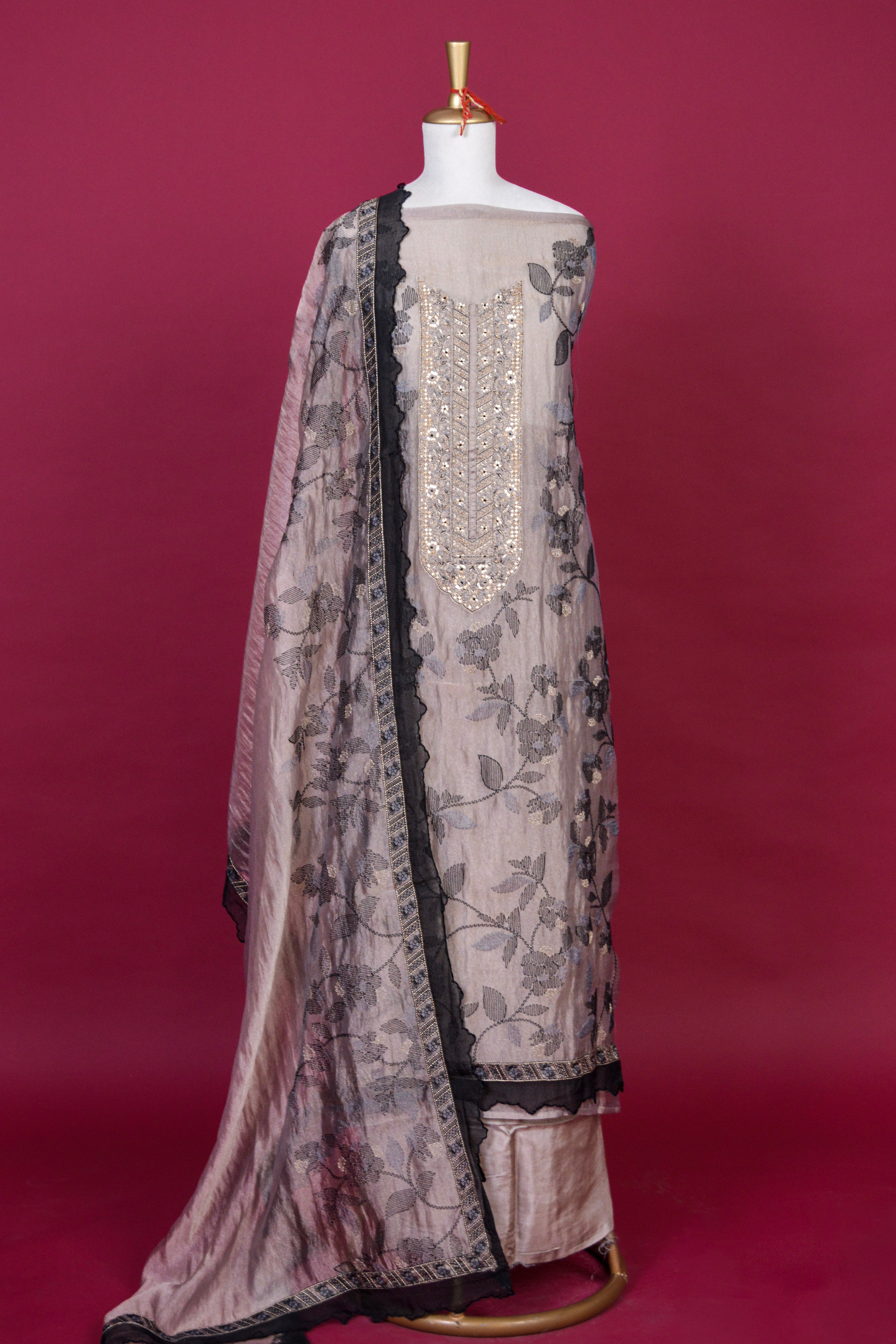 Ash Grey Organza Tissue Thread Embroidered Kurta Dupatta Set – 3 piece