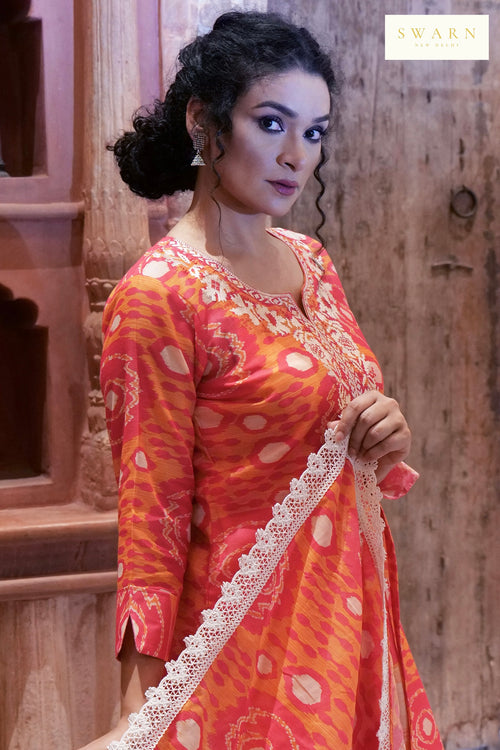 Chanderi Digital Printed Kurta Dupatta Set with Resham Embroidered Neckline – 3 piece