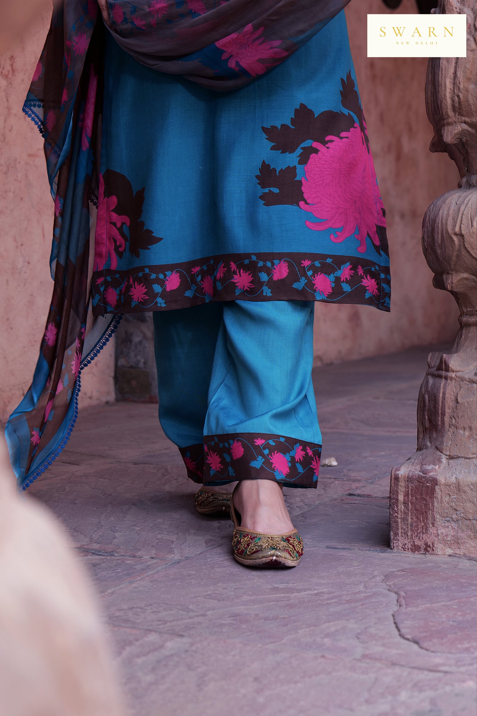 Cotton Muslin Hand Embroidered Kurta Dupatta Set with Chiffon Dupatta – 3 piece